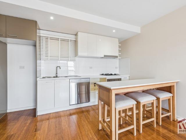 Apartment for rent in Mount Waverley, Melbourne