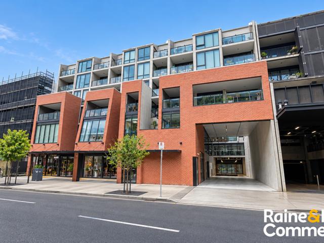 Office for rent in Braddon, North Canberra