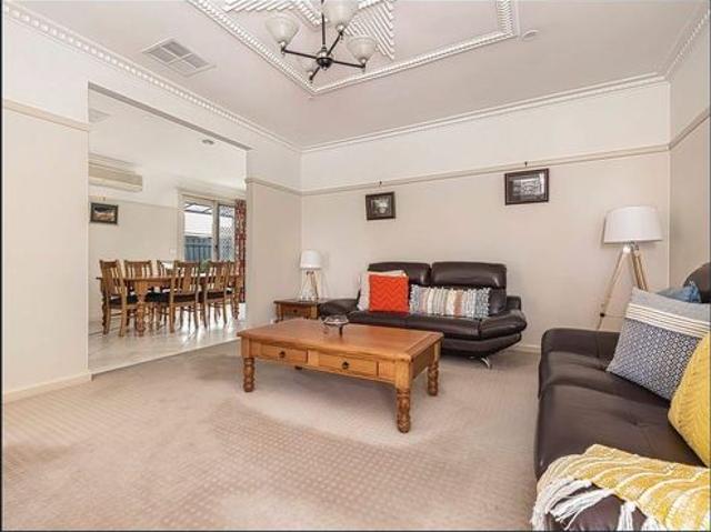 House for rent in Pascoe Vale, Melbourne