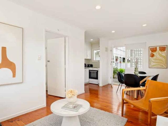 House for rent in Westmere, Auckland