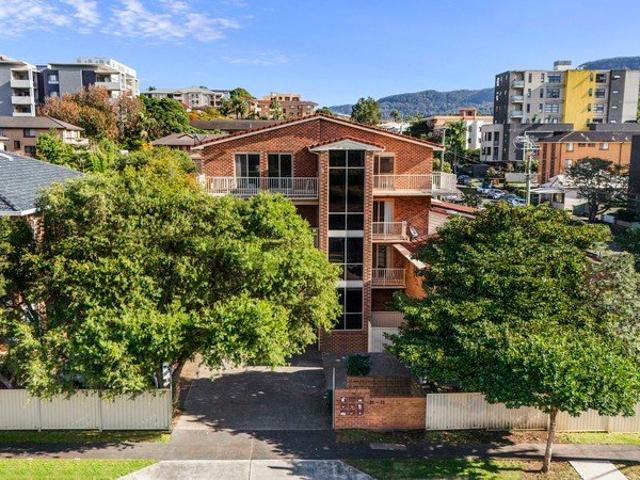 House for sale in Wollongong West, New South Wales