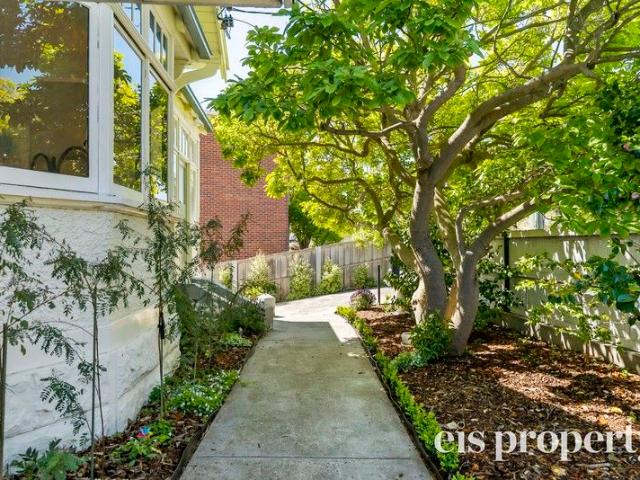 House for sale in Lenah Valley, Tasmania