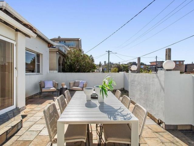 House for sale in Skinners Flat, Victoria