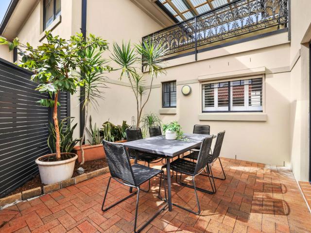 Townhouse for sale in Mascot, New South Wales
