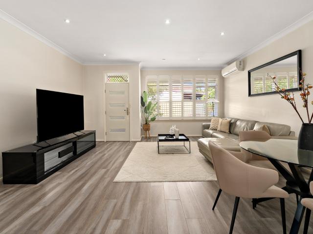 Villa for sale in Sydney, New South Wales