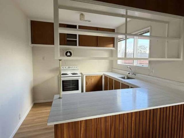 House for rent in Chaslands, Canterbury