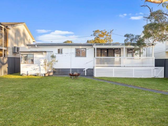 House for rent in Bateau Bay, New South Wales