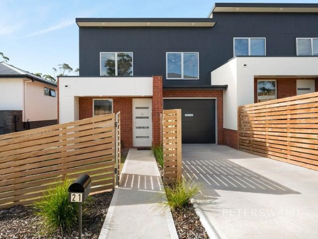 Townhouse for rent in Hobart, Tasmania