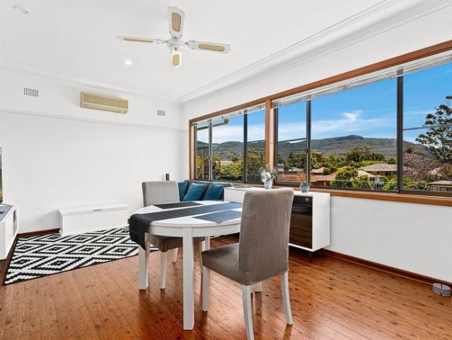 House for rent in Wollongong West, New South Wales