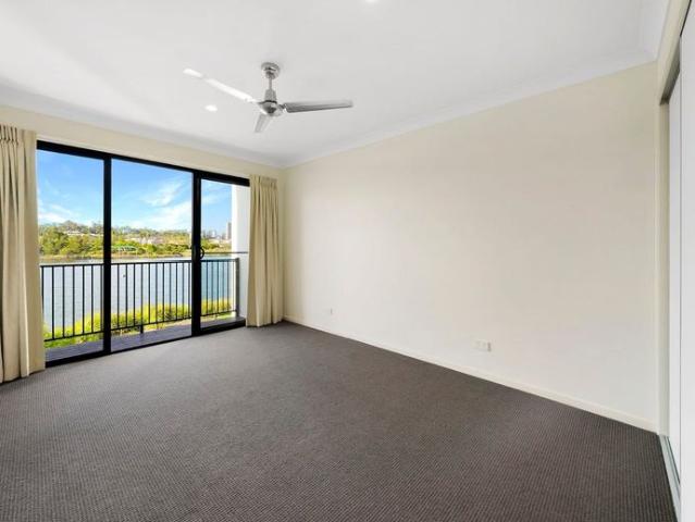 Townhouse for rent in Fernbrook, Queensland