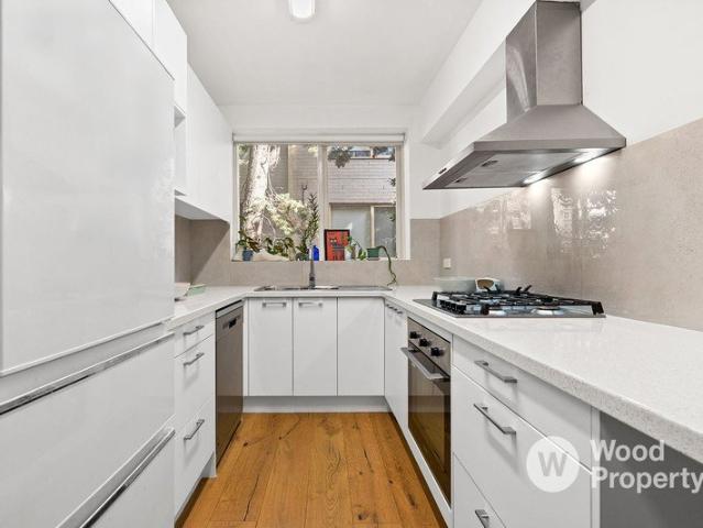 Apartment for rent in St Kilda East, Melbourne
