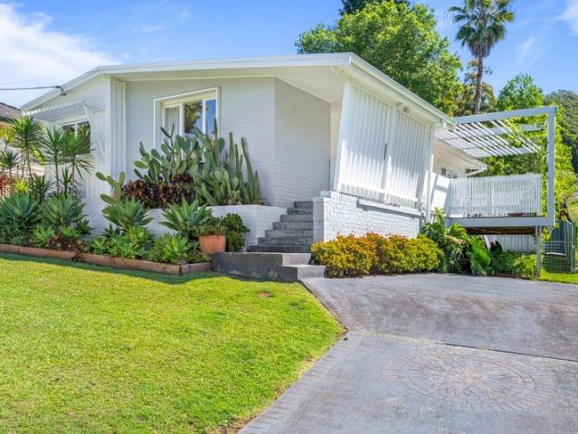 House for sale in Springfield, Gosford
