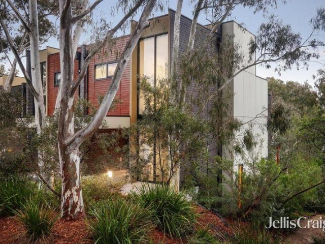 Townhouse for sale in Camerons Creek, Victoria
