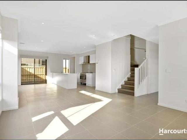 House for rent in Harpley, Melbourne