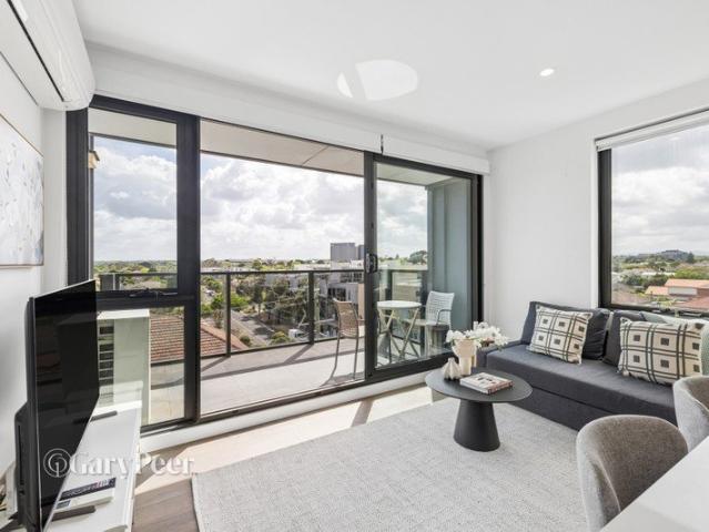 Apartment for sale in Murrumbeena, Melbourne