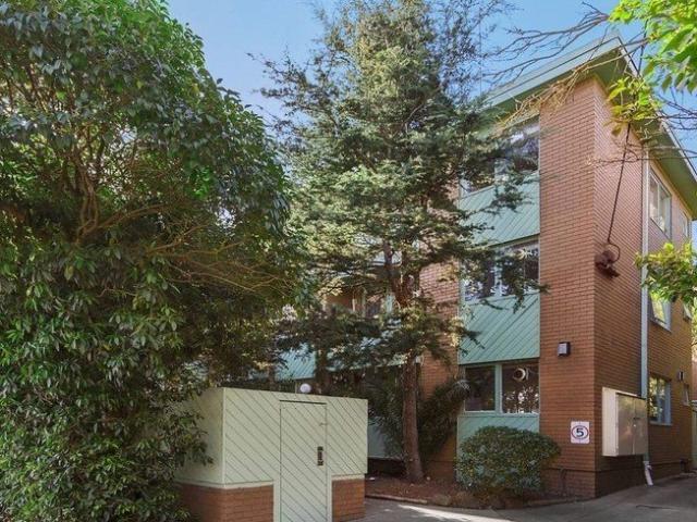Apartment for sale in Camerons Creek, Victoria