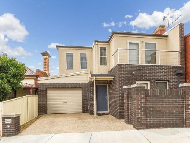 Townhouse for sale in Quarry Hill, Bendigo