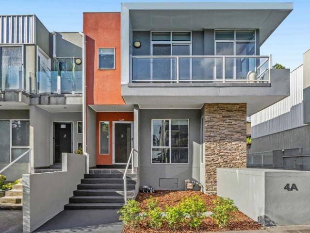 Townhouse for sale in Camerons Creek, Victoria