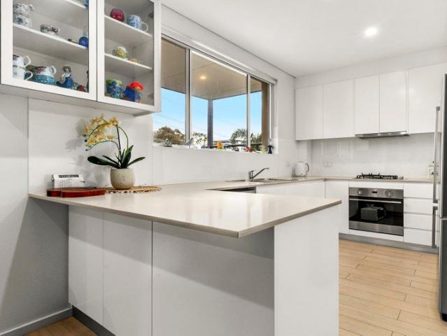 Apartment for sale in Sutherland, New South Wales