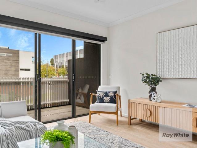 Townhouse for sale in Camerons Creek, Victoria