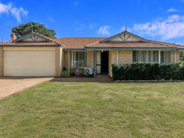 House for sale in Queens Park, Western Australia