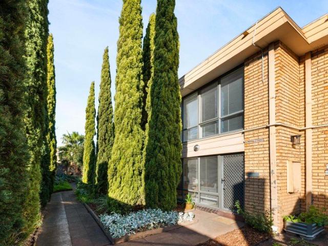 Apartment for sale in Camerons Creek, Victoria