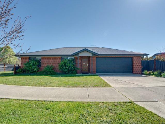 House for sale in Mansfield, Shire of Mansfield