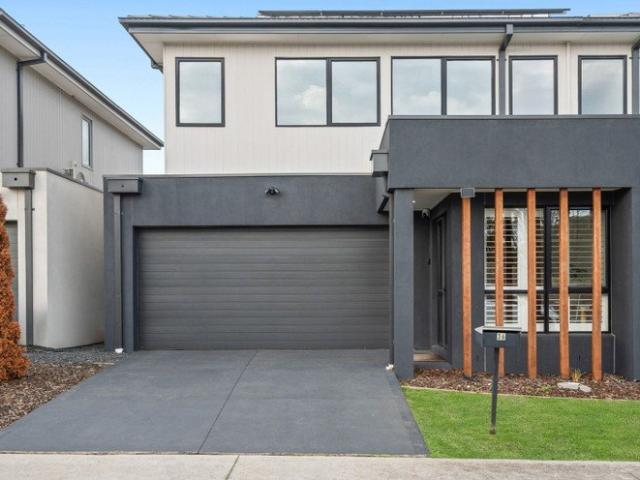 Townhouse for sale in Camerons Creek, Victoria