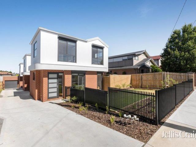 Townhouse for sale in Camerons Creek, Victoria
