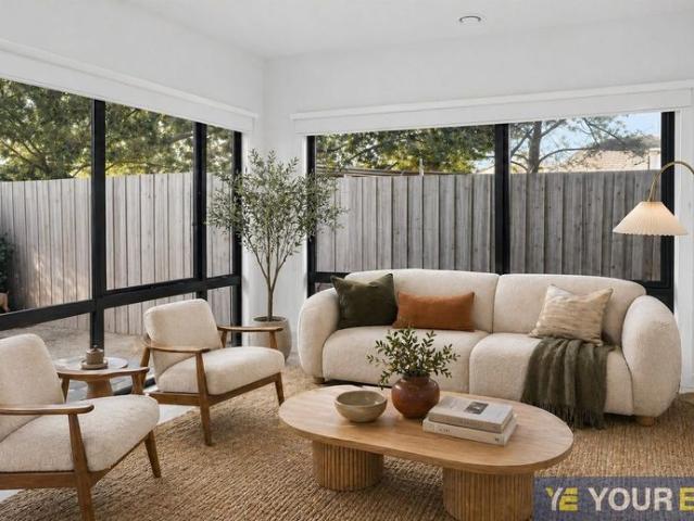 Townhouse for rent in Doveton, Melbourne