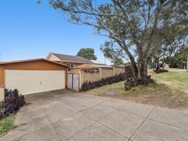House for sale in Para Hills, Adelaide