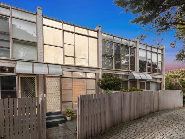 Townhouse for rent in Camerons Creek, Victoria
