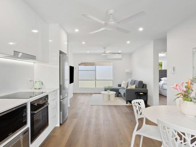Flat for sale in Smithfield, Queensland