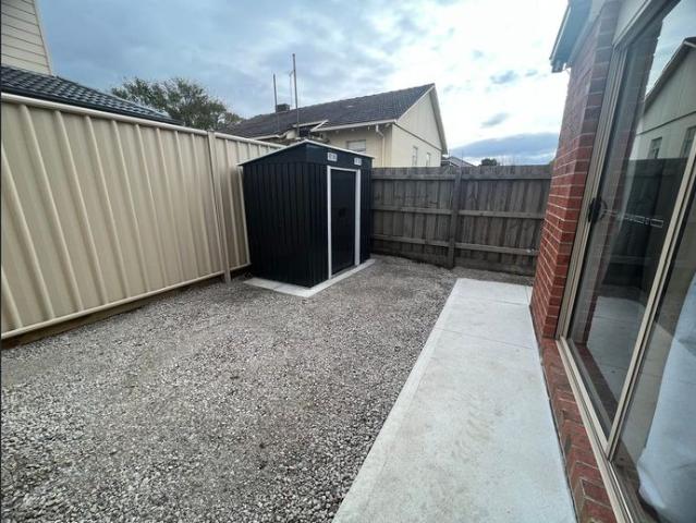 Townhouse for rent in Camerons Creek, Victoria