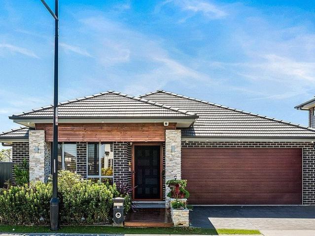 House for rent in Elara, Sydney