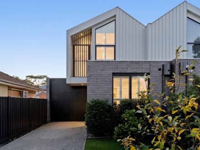 Townhouse for sale in Camerons Creek, Victoria