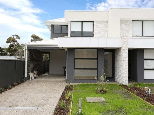 Townhouse for rent in Camerons Creek, Victoria