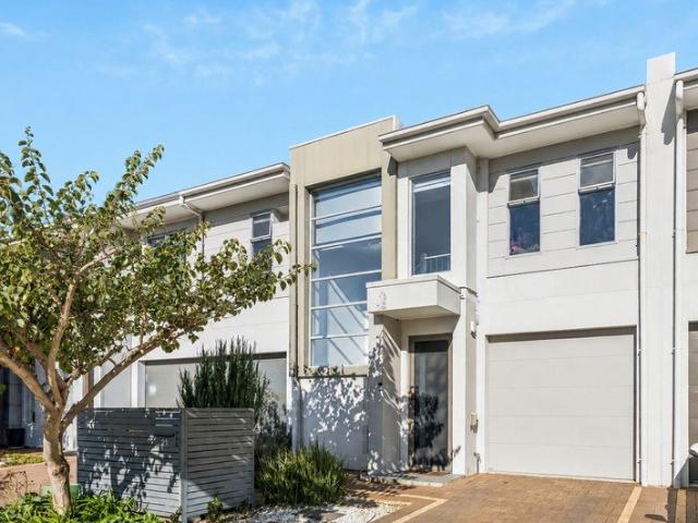 Townhouse for sale in Horseshoe Creek, South Australia