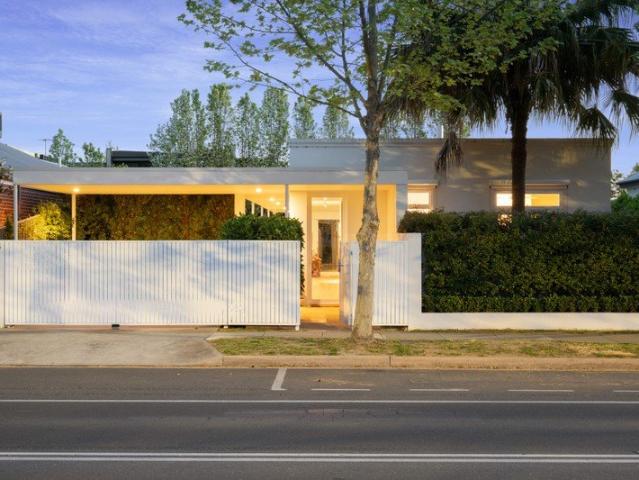 House for sale in Albury