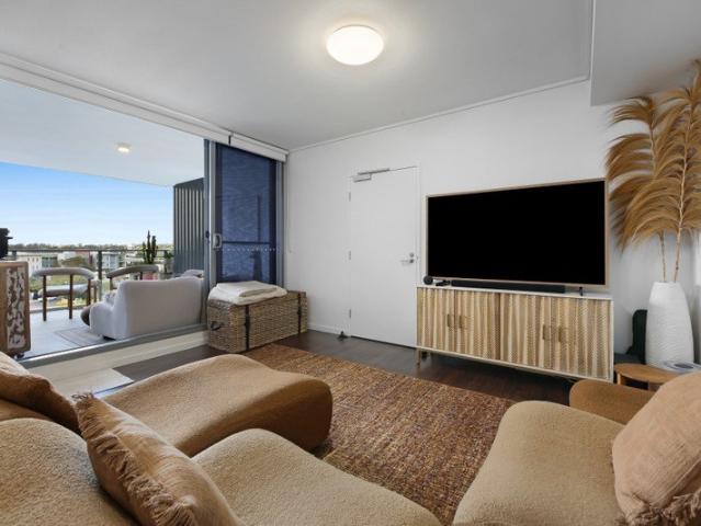 Apartment for sale in Fernbrook, Queensland