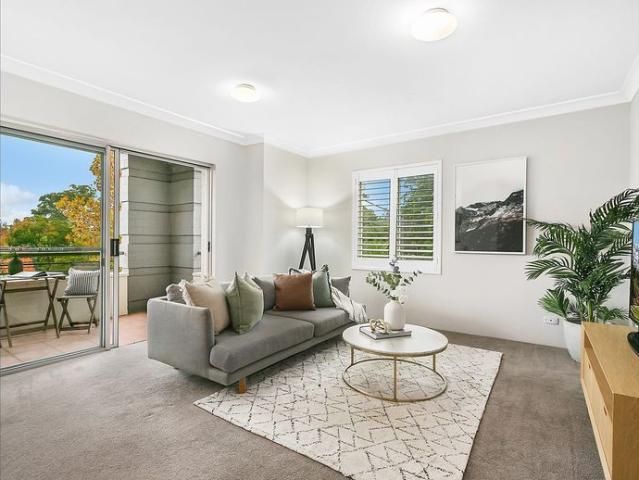 Apartment for rent in Lower North Shore, Sydney