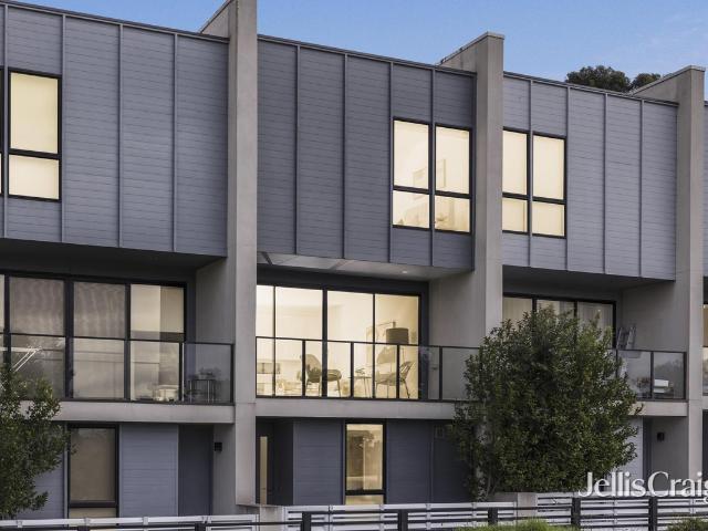 Townhouse for sale in Camerons Creek, Victoria