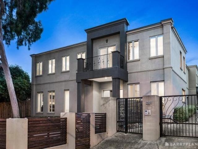 Townhouse for rent in Camerons Creek, Victoria