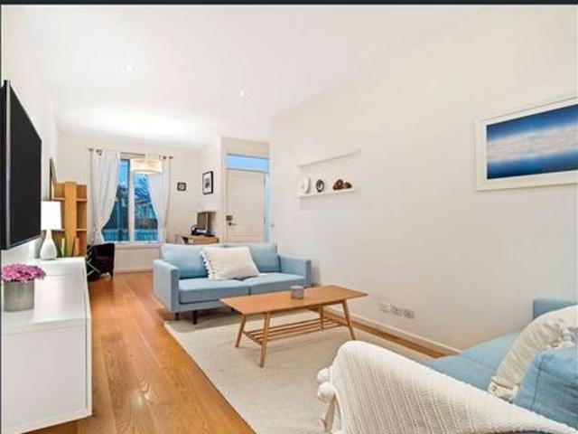 Townhouse for rent in Camerons Creek, Victoria