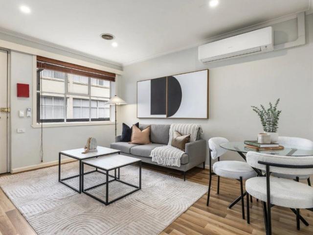 Apartment for rent in Elwood, Melbourne