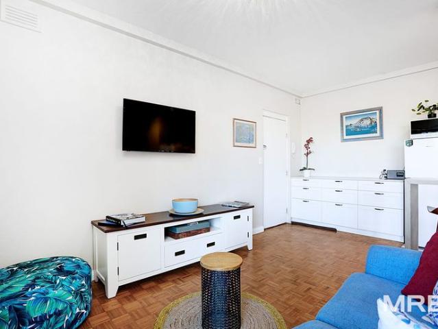 Granny Flat for rent in Camerons Creek, Victoria