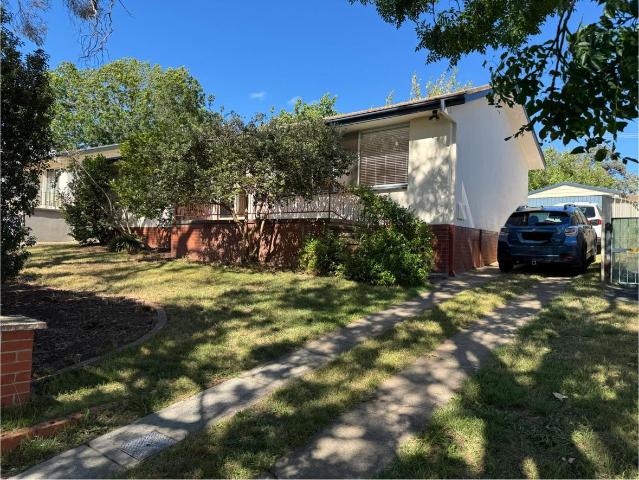 Property for rent in Macquarie, Australian Capital Territory