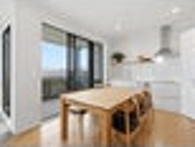 Apartment for sale in Limeburners Bay, Upper Harbour
