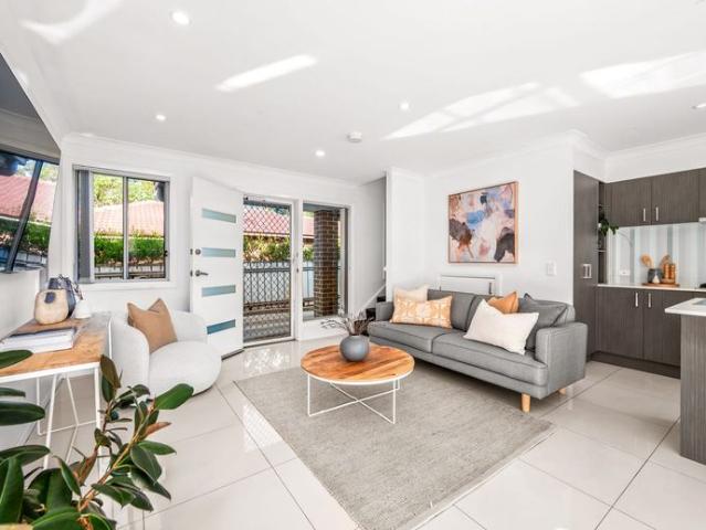 Townhouse for rent in Ambergate, New South Wales
