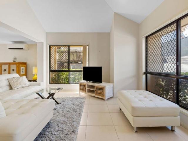 Townhouse for rent in Fernbrook, Queensland